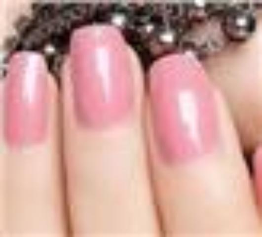 科普：甲油胶与指甲油的区别