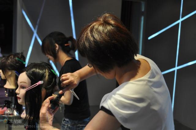 花都杯剪发比赛