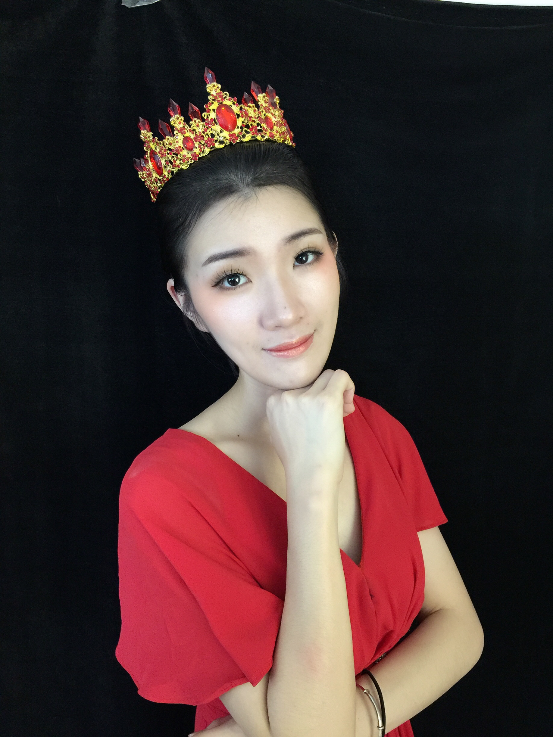 形象设计班级（美容+化妆+美甲）